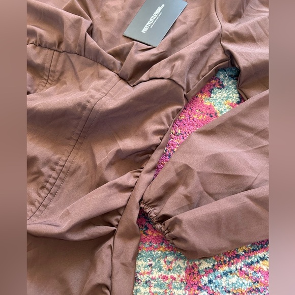 NWT PrettyLittleThing | Women’s Chocolate Brown Long Sleeve Ruched Mini Dress, 4 - Picture 4 of 15